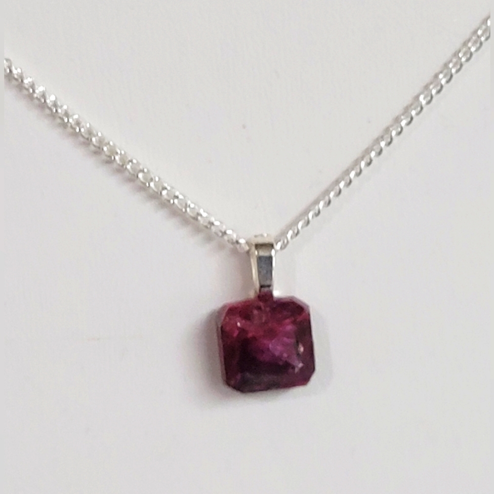 Natural Faceted Garnet Handmade Necklace 925 chain.   18"
